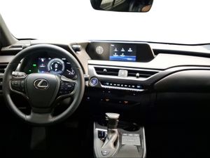 Lexus UX 2.0 250h Style  - Foto 9