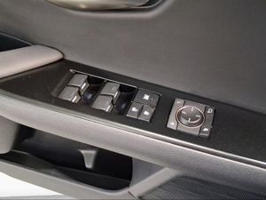 Lexus UX 2.0 250h Style  - Foto 17