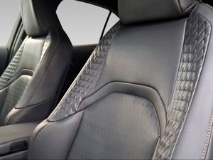Lexus UX 2.0 250h Style  - Foto 16