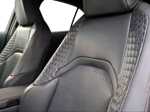 Lexus UX 2.0 250h Style  - Foto 17