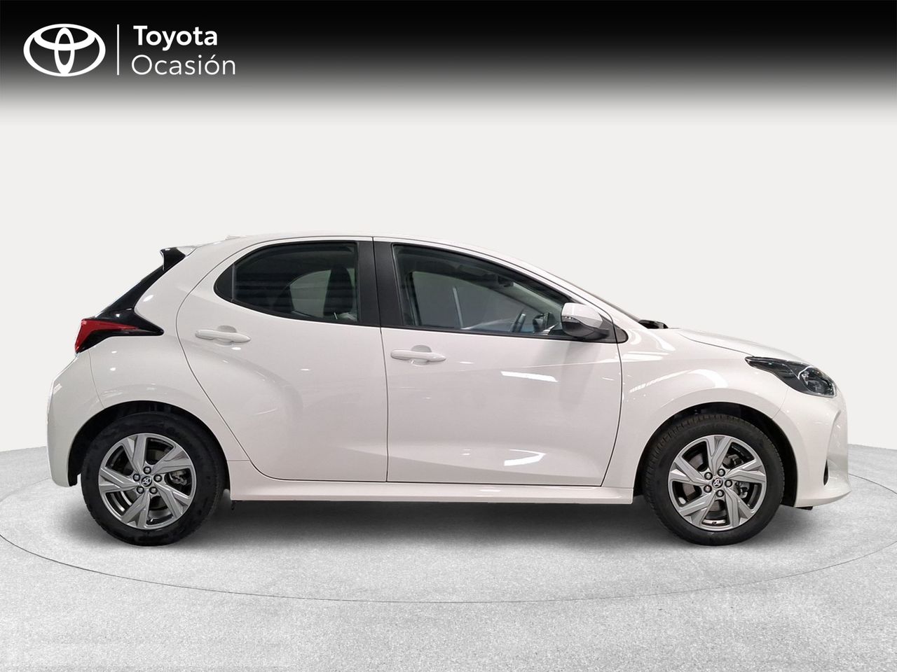 Toyota Yaris 1.5 120H Active Plus  - Foto 18