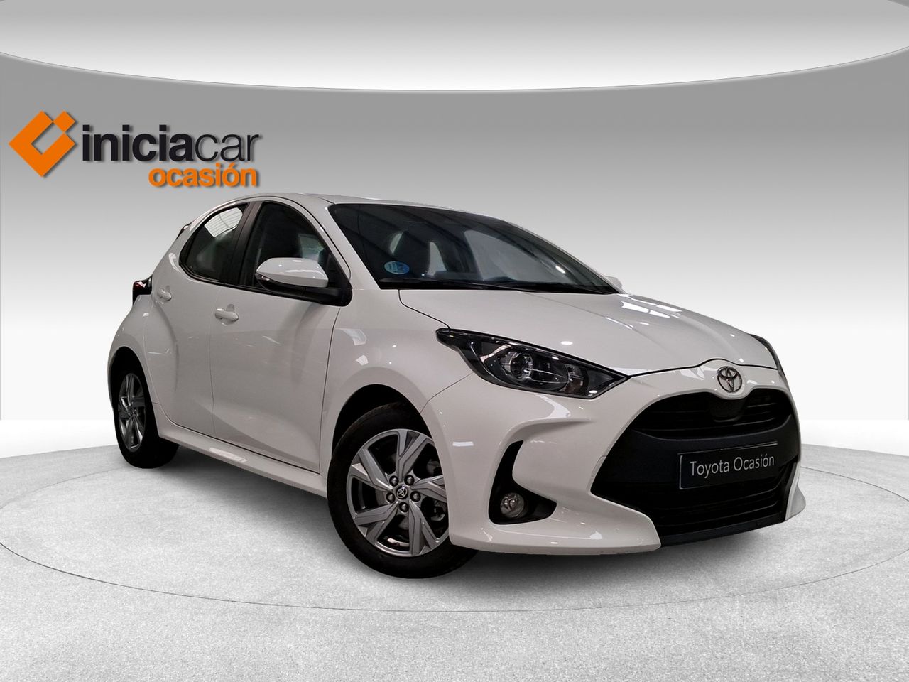 Toyota Yaris 1.5 120H Active Plus  - Foto 20