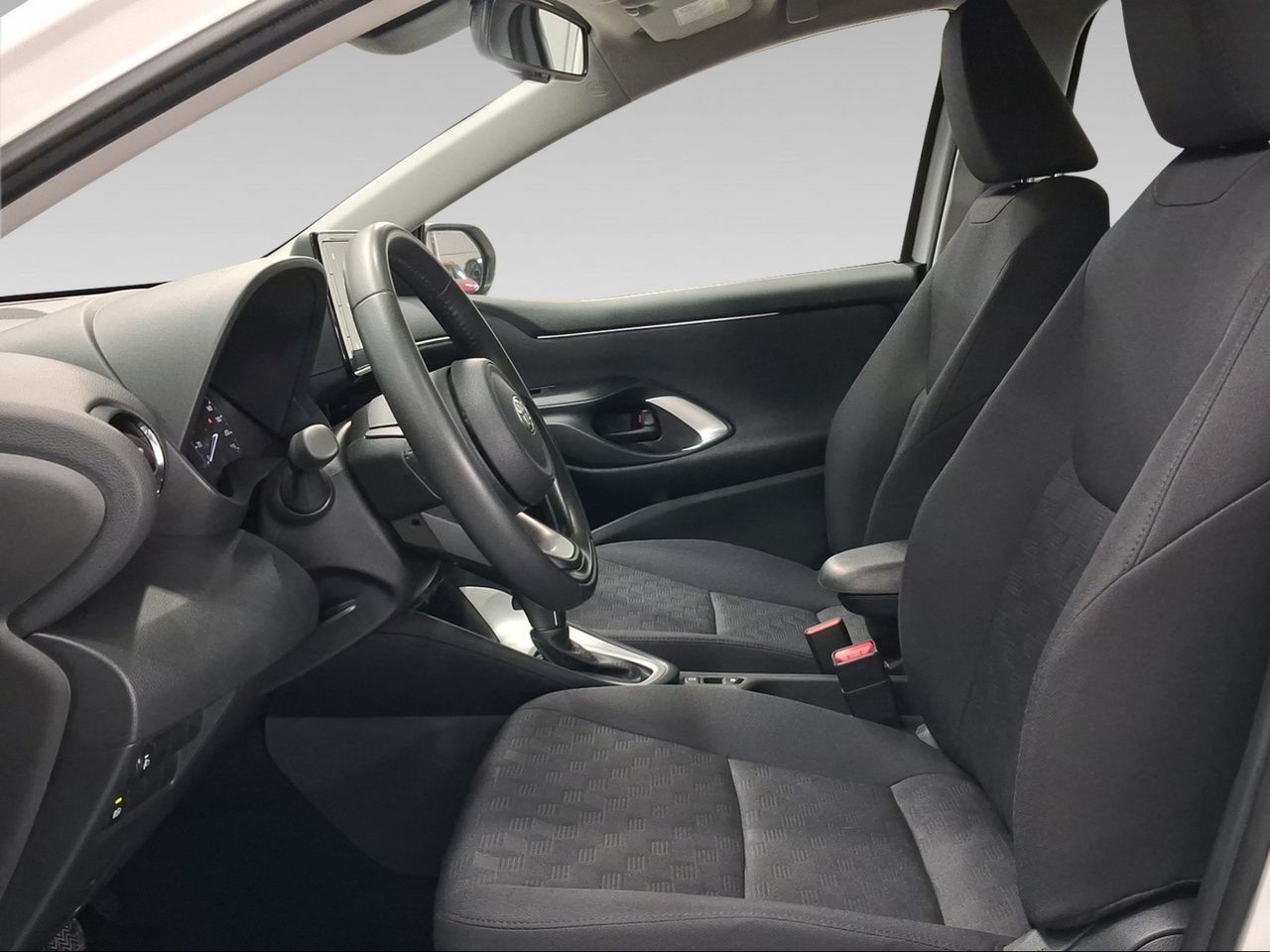 Toyota Yaris 1.5 120H Active Plus  - Foto 13