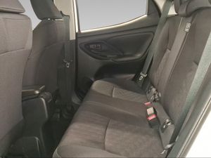 Toyota Yaris 1.5 120H Active Plus  - Foto 12