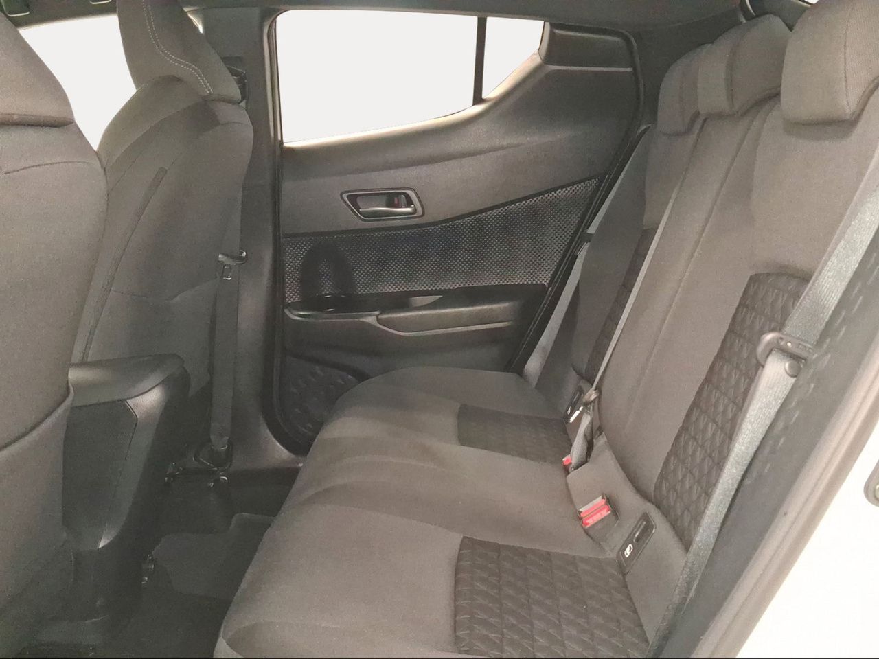 Toyota C-HR 1.8 125H Advance  - Foto 12