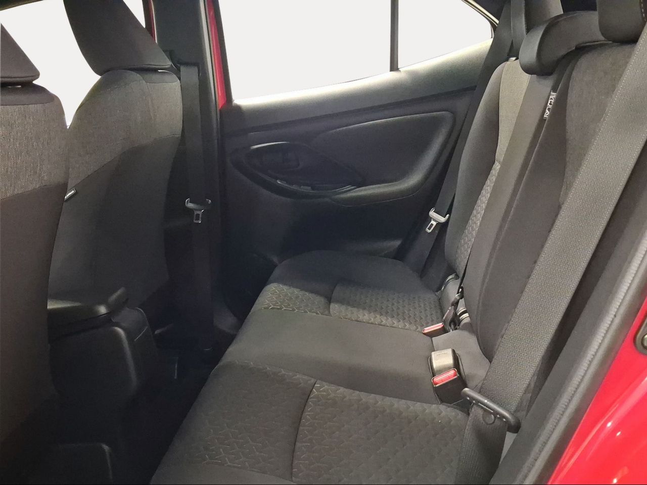 Toyota Yaris Cross 1.5 120H Active Tech Pack Confort  - Foto 12