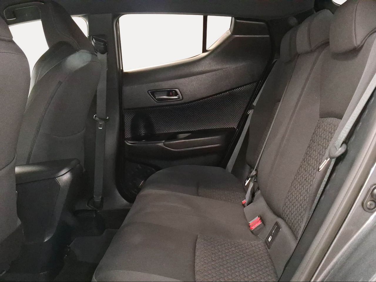 Toyota C-HR 1.8 125H Advance  - Foto 12