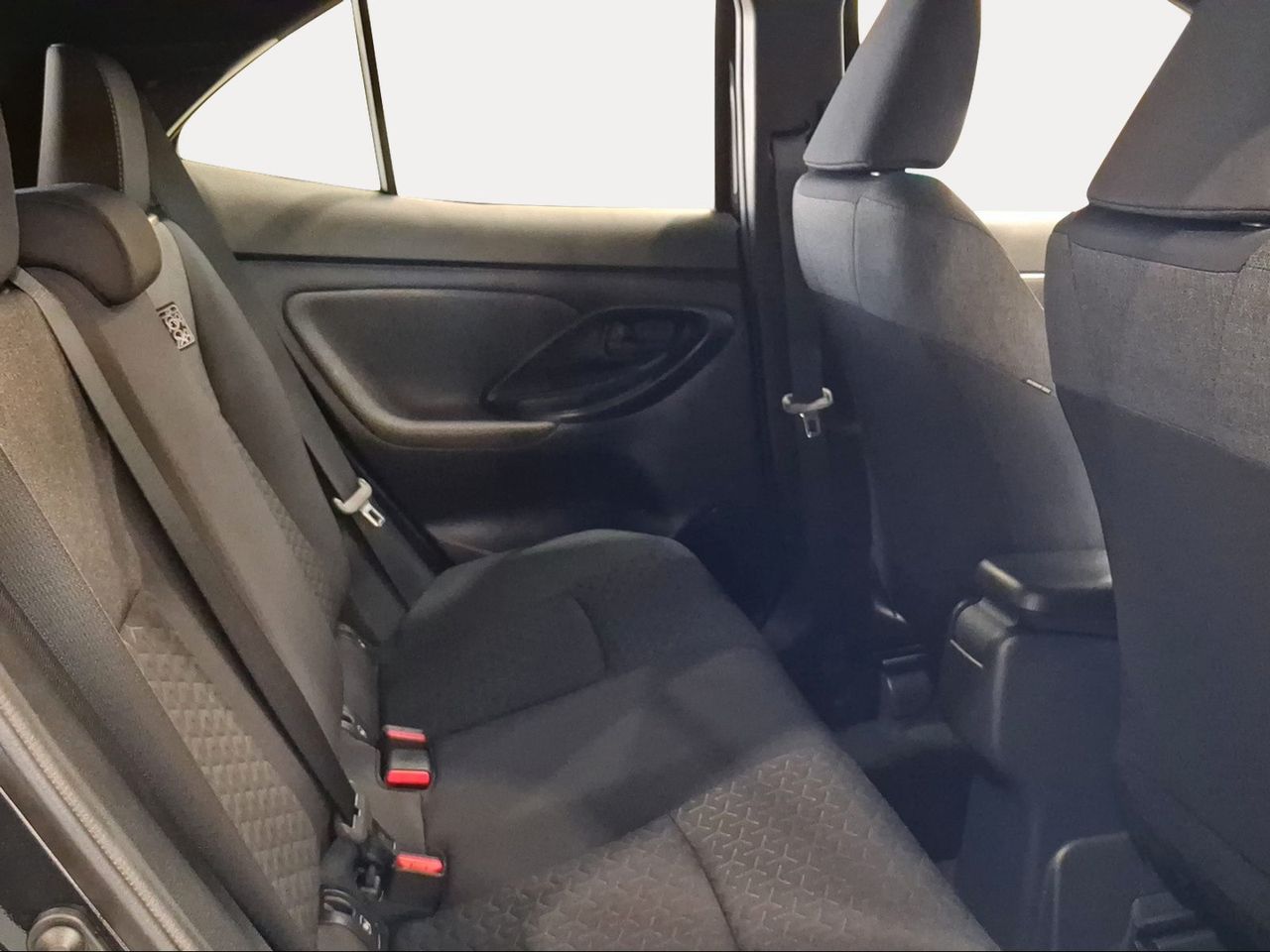 Toyota Yaris Cross 1.5 120H Active Tech Pack Confort  - Foto 8