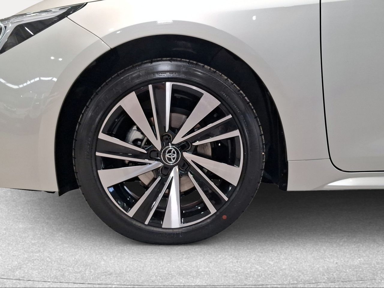 Toyota Corolla 140H Style Touring Sport  - Foto 17
