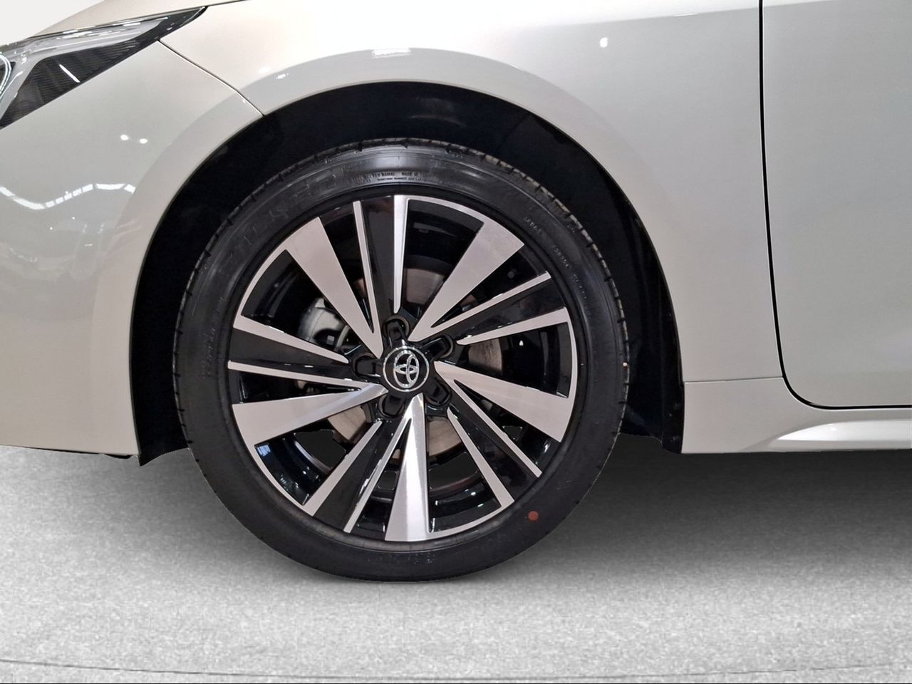 Toyota Corolla 140H Style Touring Sport  - Foto 17