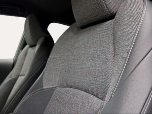 Toyota Corolla 140H Style Touring Sport  - Foto 21