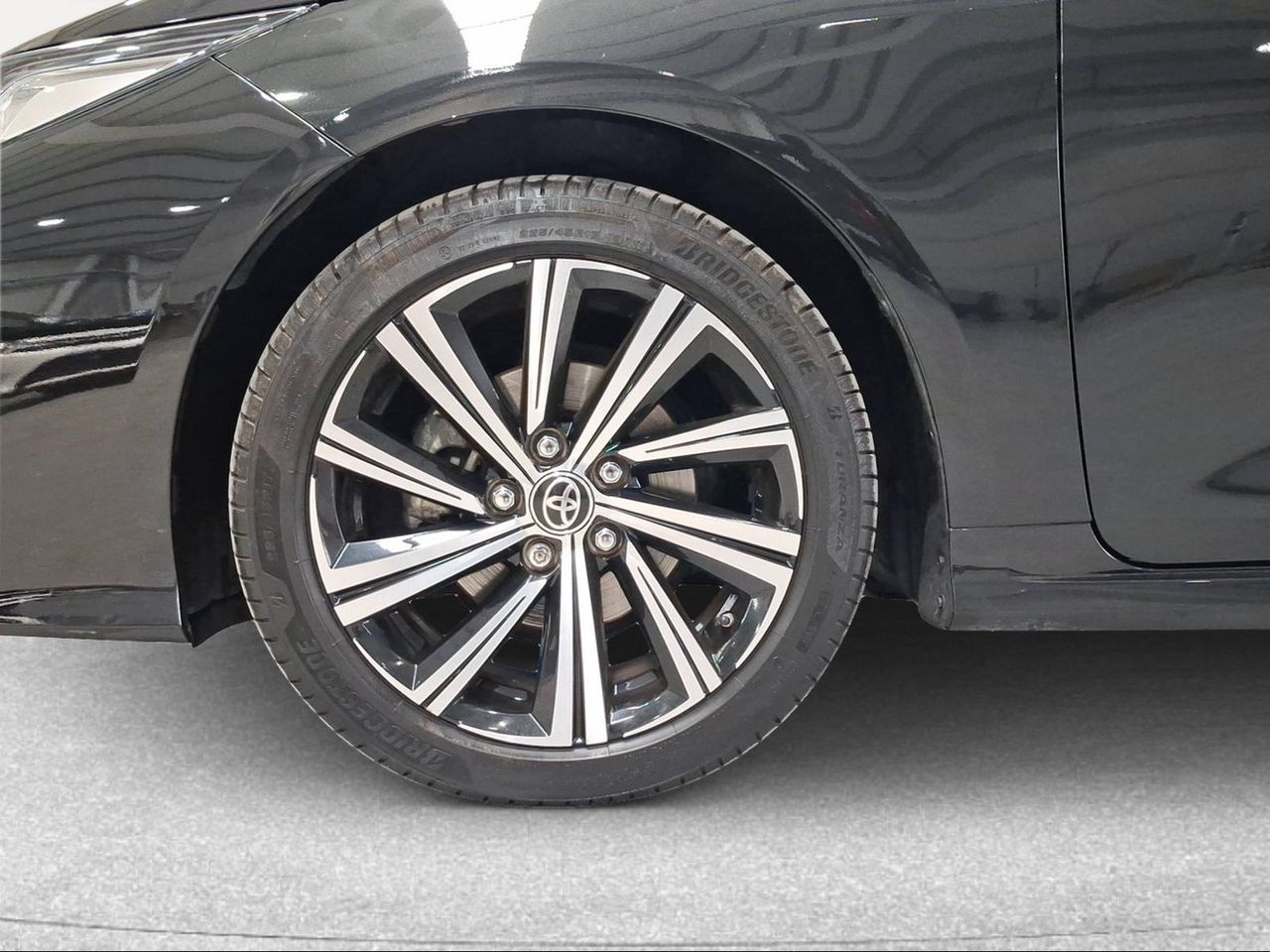 Toyota Corolla 1.8 125H STYLE E-CVT SEDAN  - Foto 17
