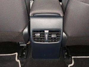 Toyota Corolla 1.8 125H STYLE E-CVT SEDAN  - Foto 25
