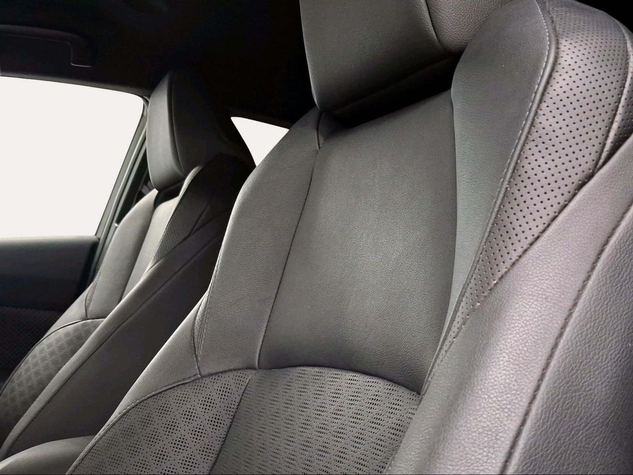 Toyota C-HR 2.0 180H Advance Luxury  - Foto 25