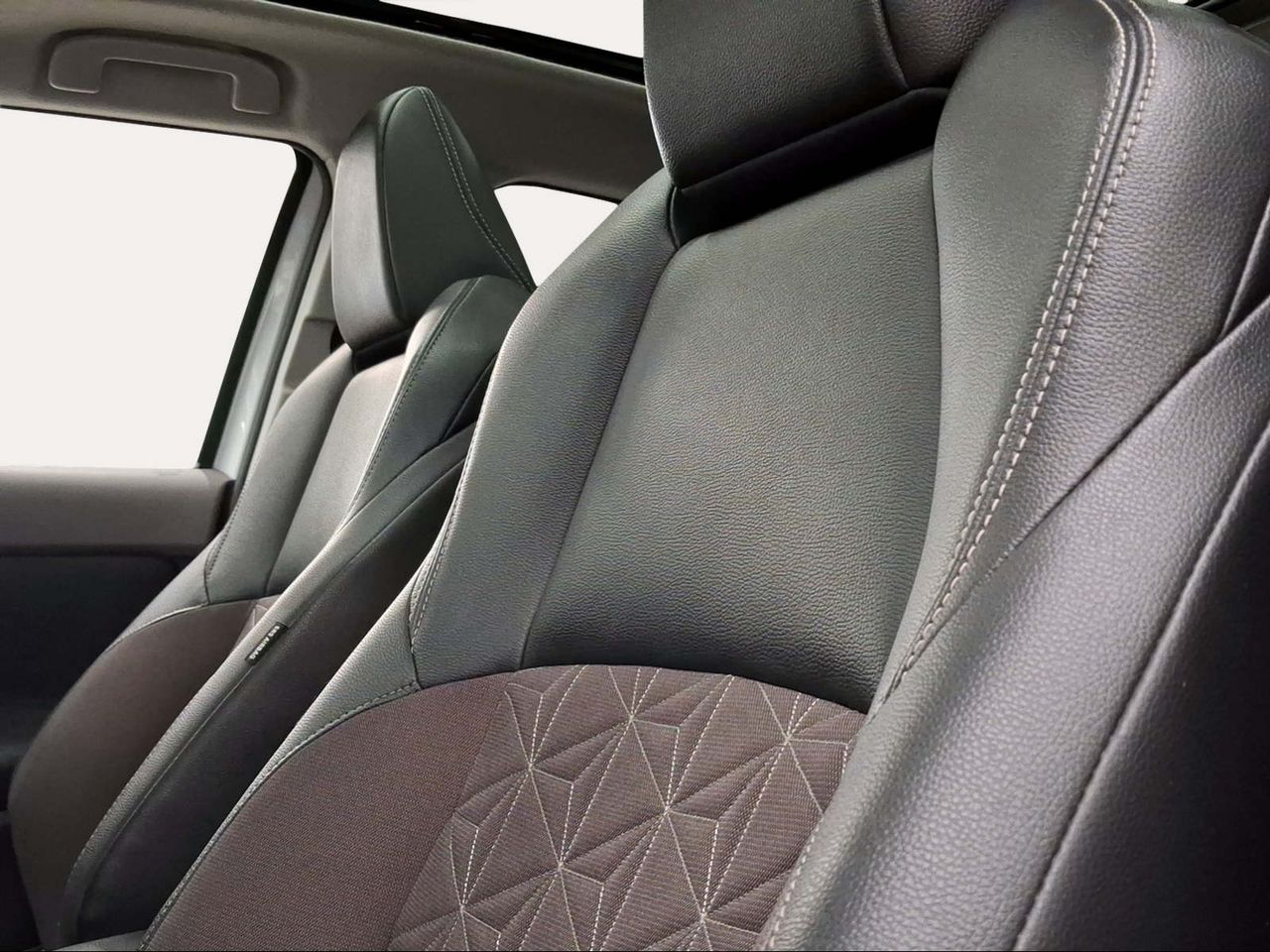 Toyota Yaris Cross 1.5 120H Style Plus  - Foto 26