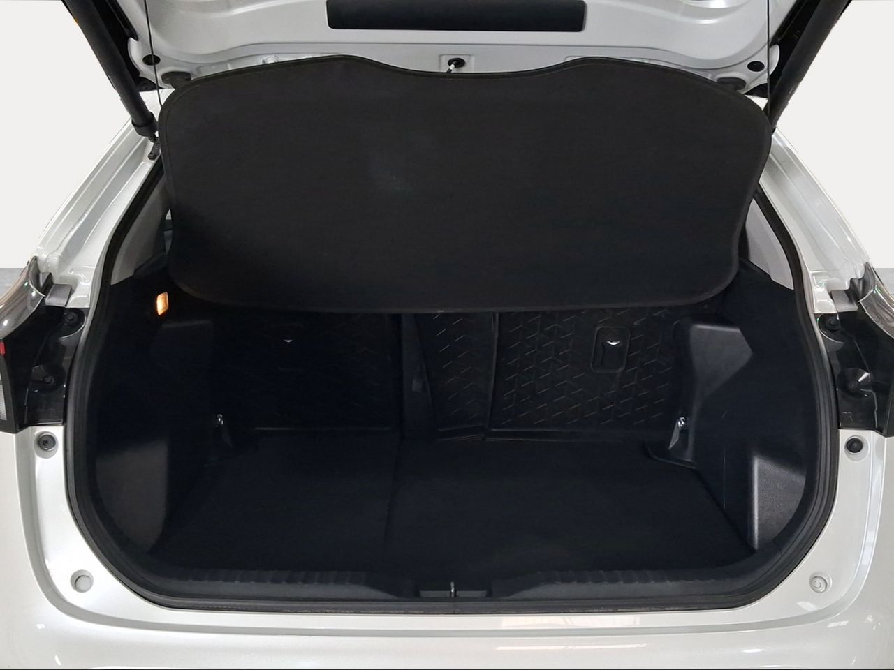 Toyota Yaris Cross 1.5 120H Style Plus  - Foto 11