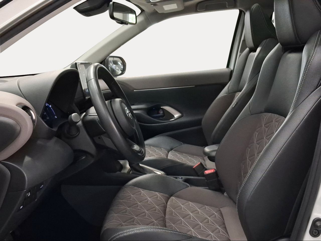 Toyota Yaris Cross 1.5 120H Style Plus  - Foto 13