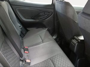 Toyota Yaris Cross 1.5 120H Active Tech Pack Confort  - Foto 8