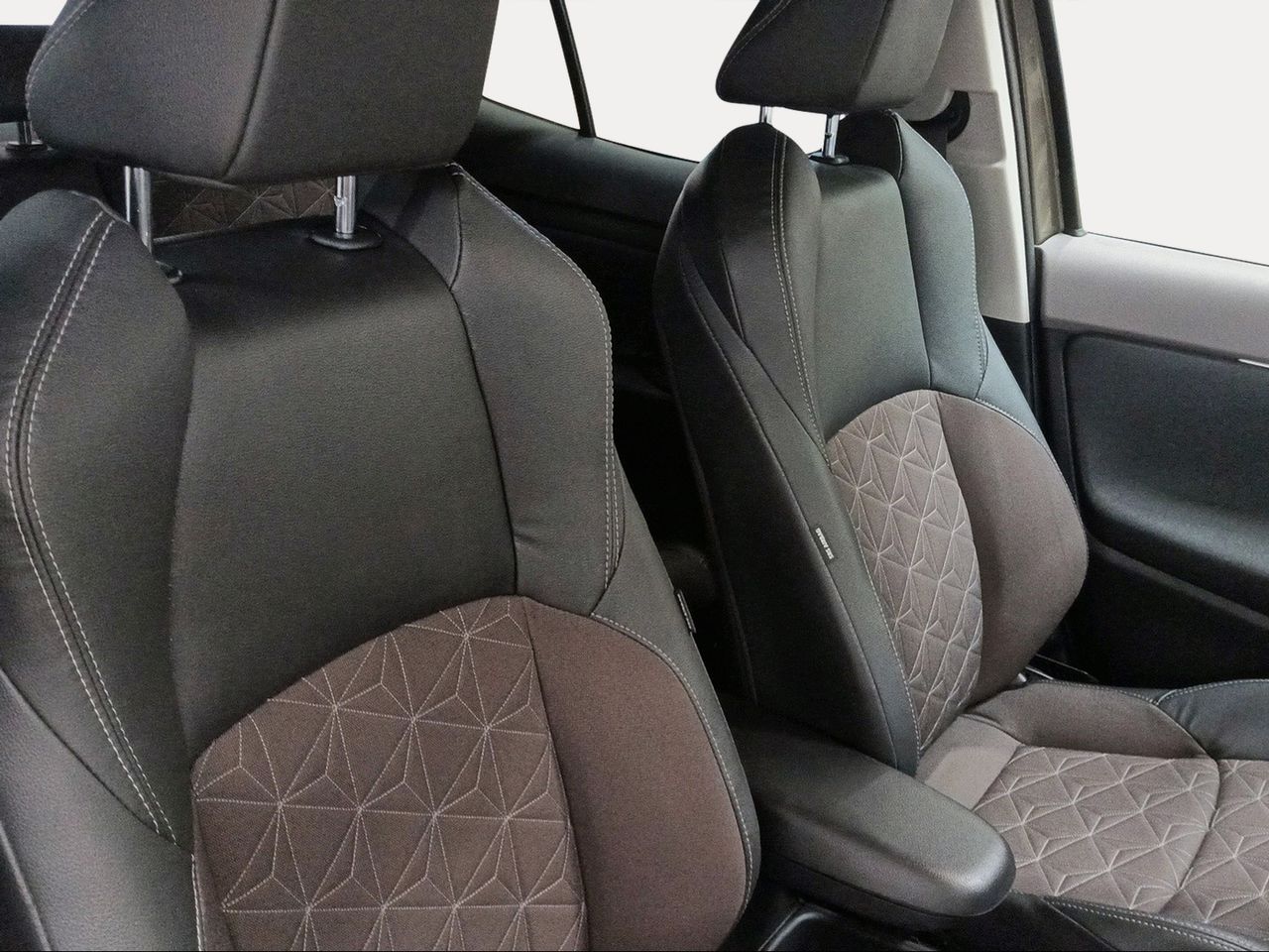 Toyota Yaris Cross 1.5 120H Style  - Foto 21