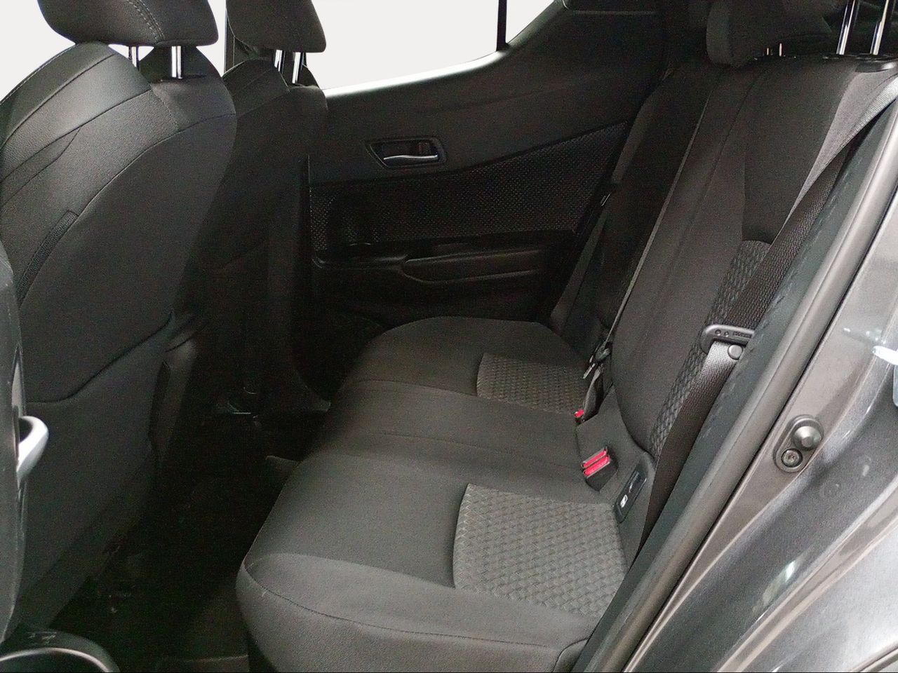 Toyota C-HR 1.8 125H Advance  - Foto 12