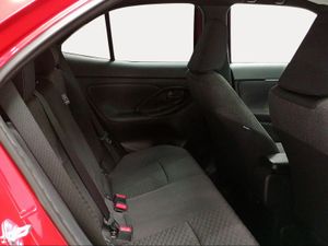 Toyota Yaris Cross 1.5 130H Active Plus  - Foto 8