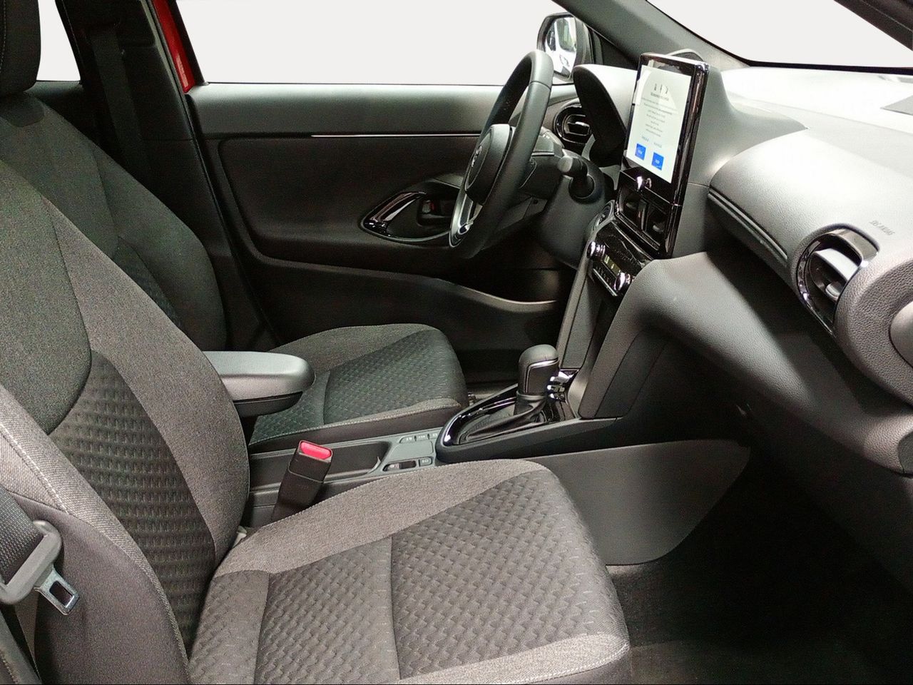 Toyota Yaris Cross 1.5 130H Active Plus  - Foto 7
