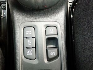 Toyota Aygo X Cross Hybrid MC26 1.5 116CV GR Sport  - Foto 23