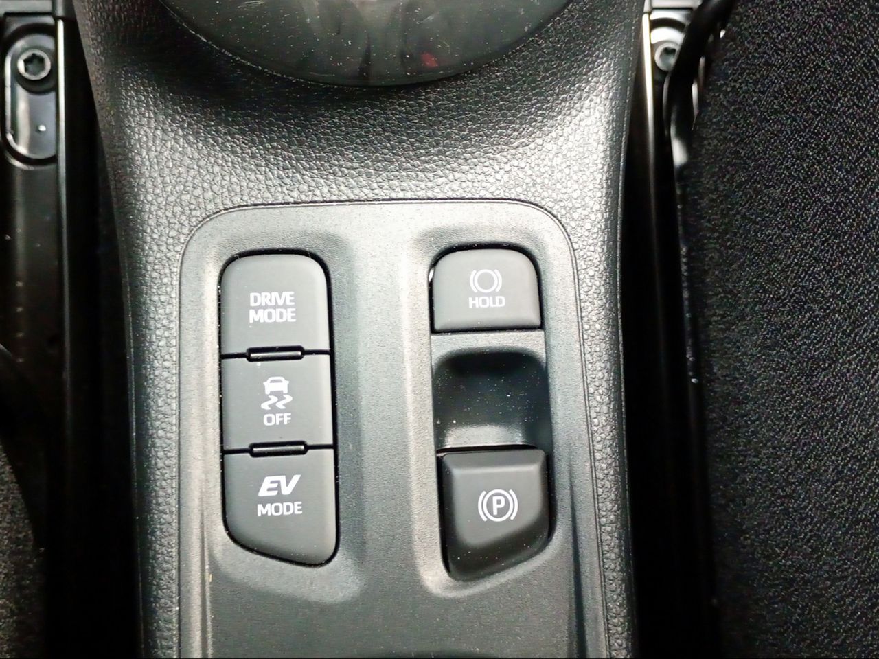 Toyota Aygo X Cross Hybrid MC26 1.5 116CV GR Sport  - Foto 23