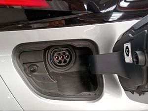 Toyota C-HR Advance Plug-in Hybrid 220 Skyview  - Foto 7