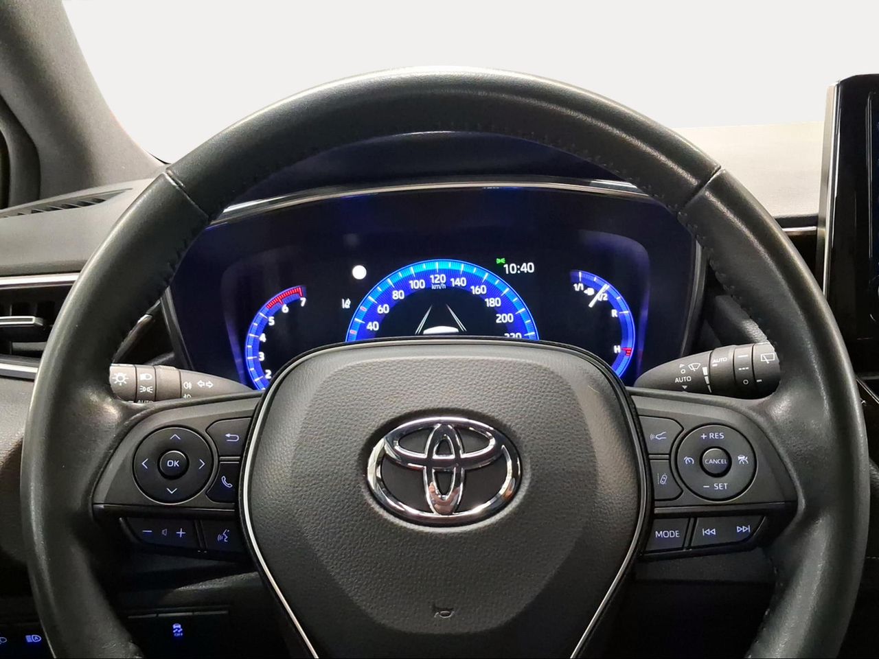 Toyota Corolla 1.8 125H ACTIVE TECH E-CVT  - Foto 14