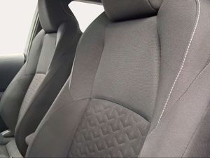 Toyota Corolla 1.8 125H ACTIVE TECH E-CVT  - Foto 23