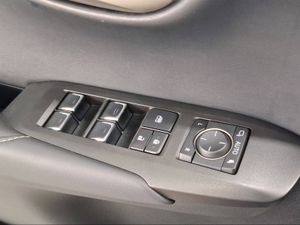 Lexus NX 2.5 300h Premium 2WD  - Foto 18