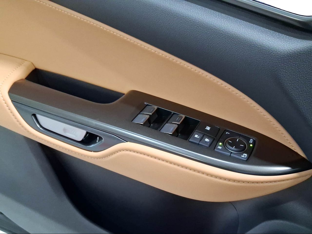 Lexus NX 350h Premium+ 2WD  - Foto 17