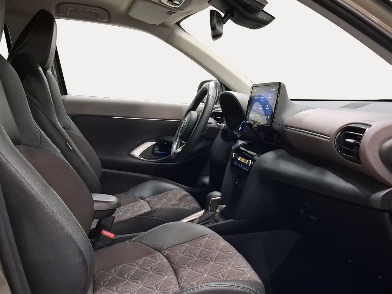 Toyota Yaris Cross 1.5 120H Style  - Foto 7