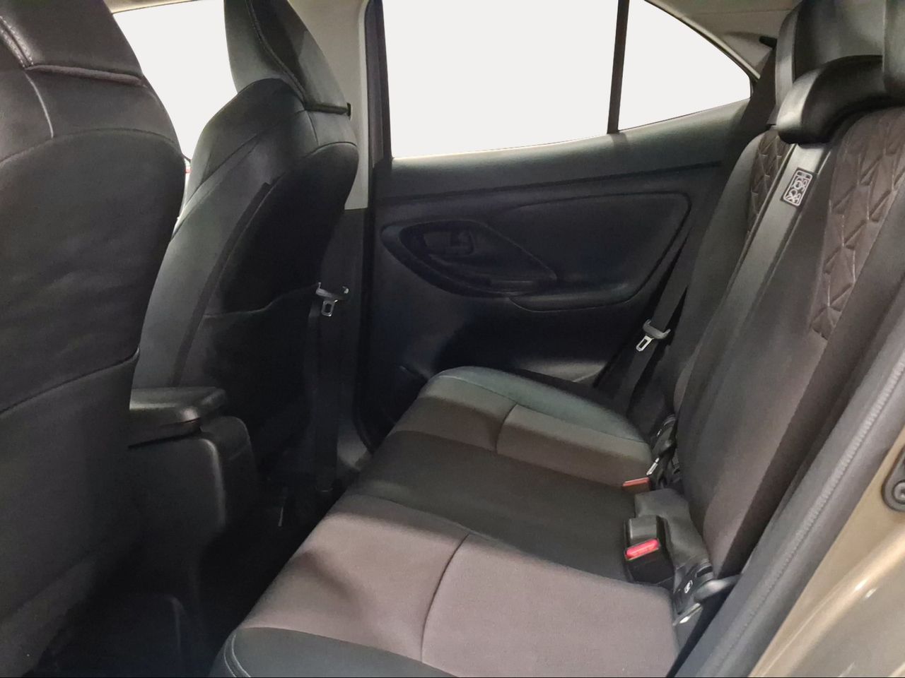 Toyota Yaris Cross 1.5 120H Style  - Foto 12
