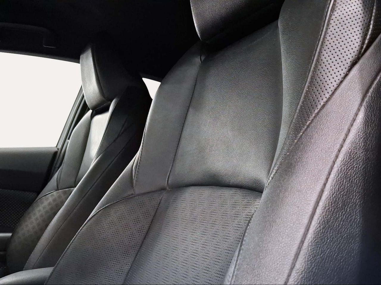 Toyota C-HR 2.0 180H Advance Luxury  - Foto 24