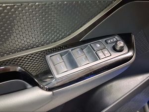 Toyota C-HR 1.8 125H Advance  - Foto 21