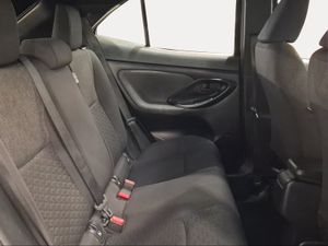 Toyota Yaris Cross 1.5 120H Active Tech  - Foto 8