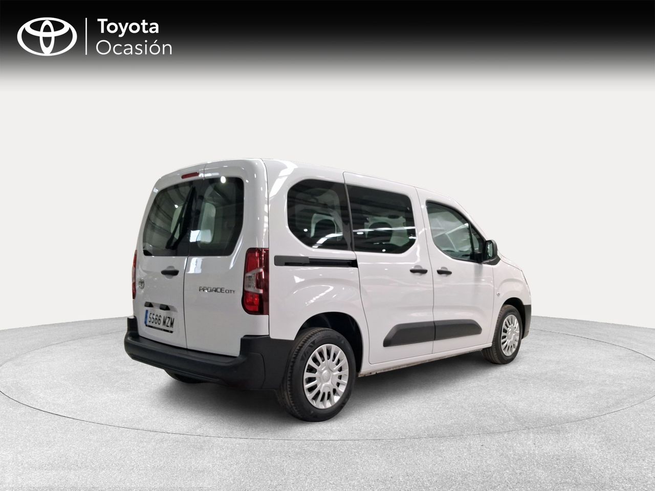 Toyota Proace City Verso Combi GX L1 1PL 1.5D 100CV 6MT  - Foto 19