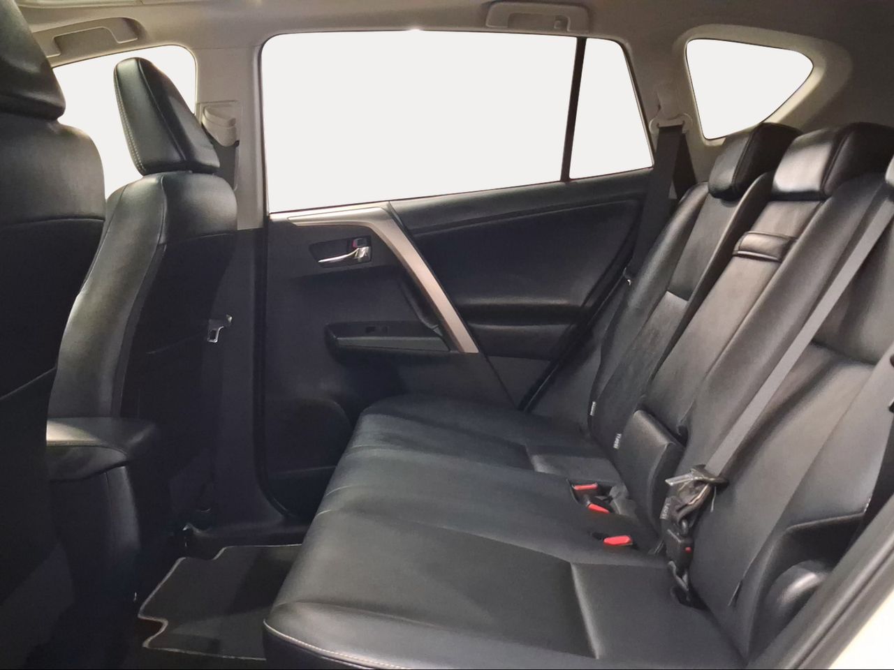 Toyota Rav4 2.5l hybrid 2WD Executive  - Foto 12