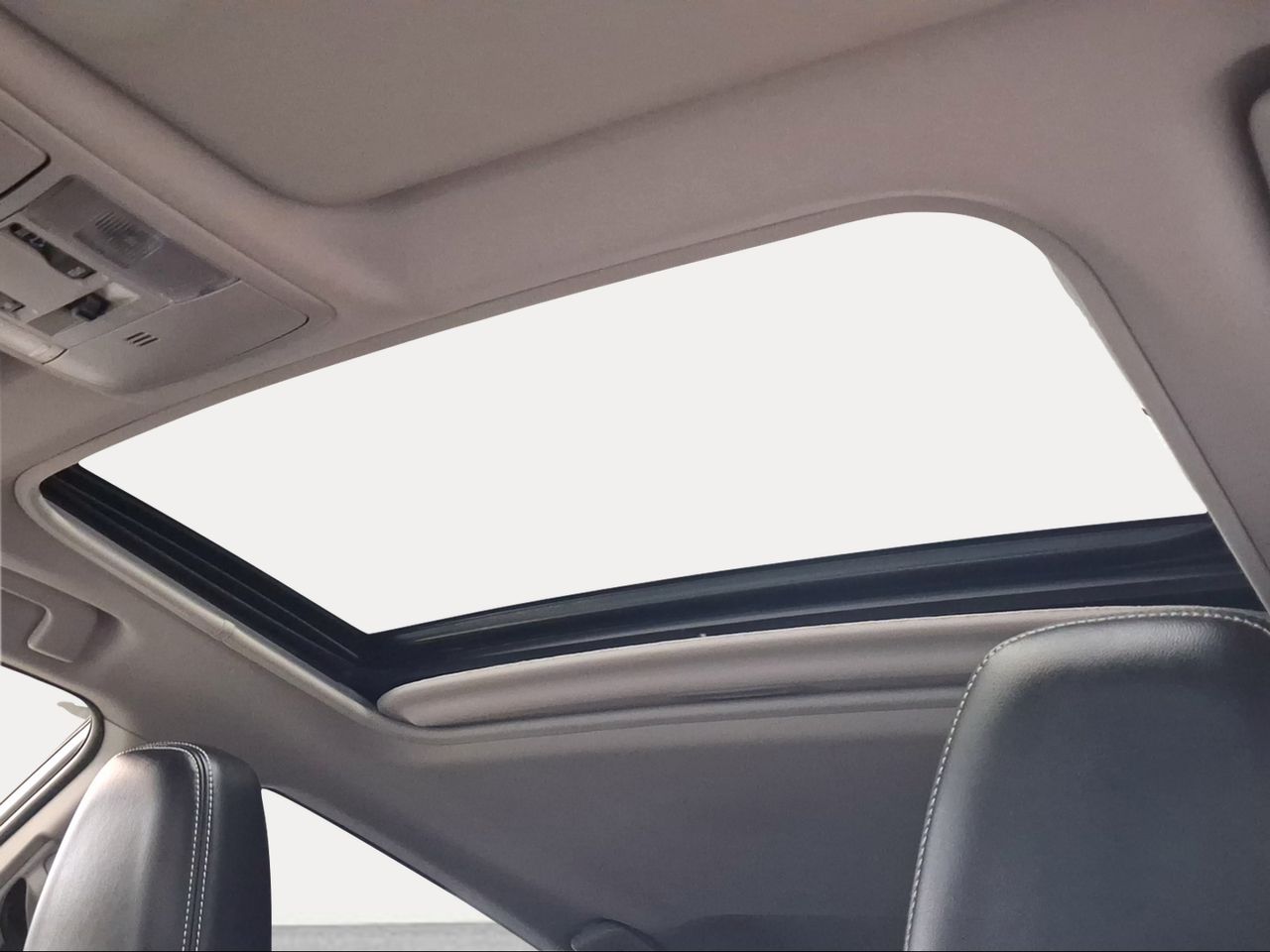 Toyota Rav4 2.5l hybrid 2WD Executive  - Foto 25