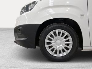Toyota Proace City Verso Combi GX L1 1PL 1.5D 100CV 5MT  - Foto 17