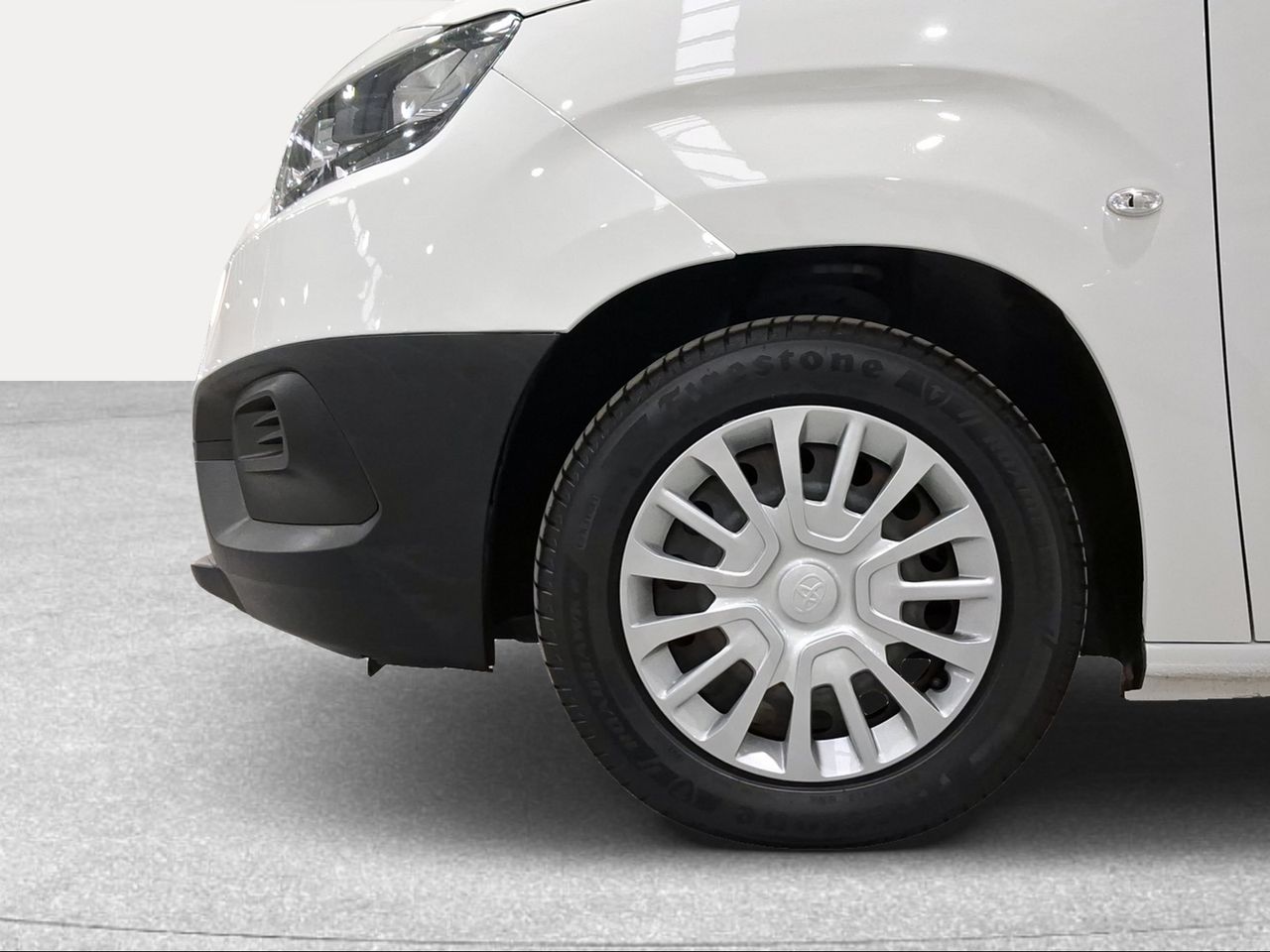 Toyota Proace City Verso Combi GX L1 1PL 1.5D 100CV 5MT  - Foto 17