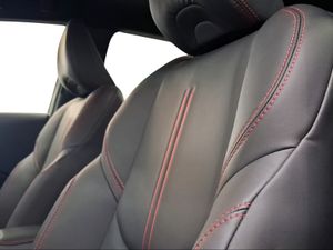 Lexus LBX 1.5 136cv HEV Elegant Black  - Foto 16
