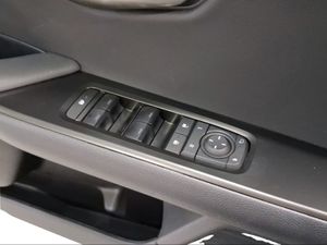 Lexus UX 300h F Sport Legend  - Foto 18