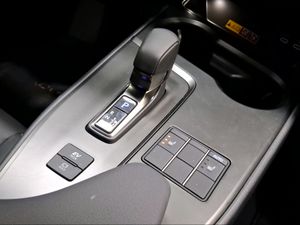 Lexus UX 300h F Sport Legend  - Foto 15