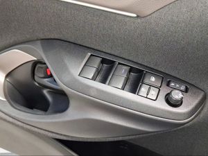 Toyota Yaris Cross 1.5 120H Style  - Foto 24