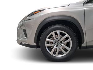 Lexus NX 2.5 300h Executive Navigation 4WD  - Foto 11