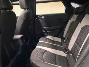 Kia ProCeed 1.4 T-GDi 103kW (140CV) GT Line  - Foto 11