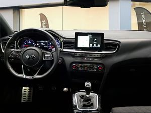 Kia ProCeed 1.4 T-GDi 103kW (140CV) GT Line  - Foto 9